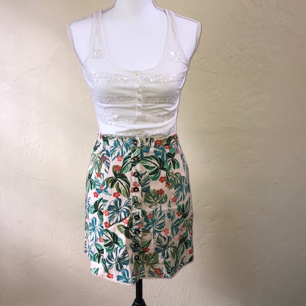 Luau mini skirt